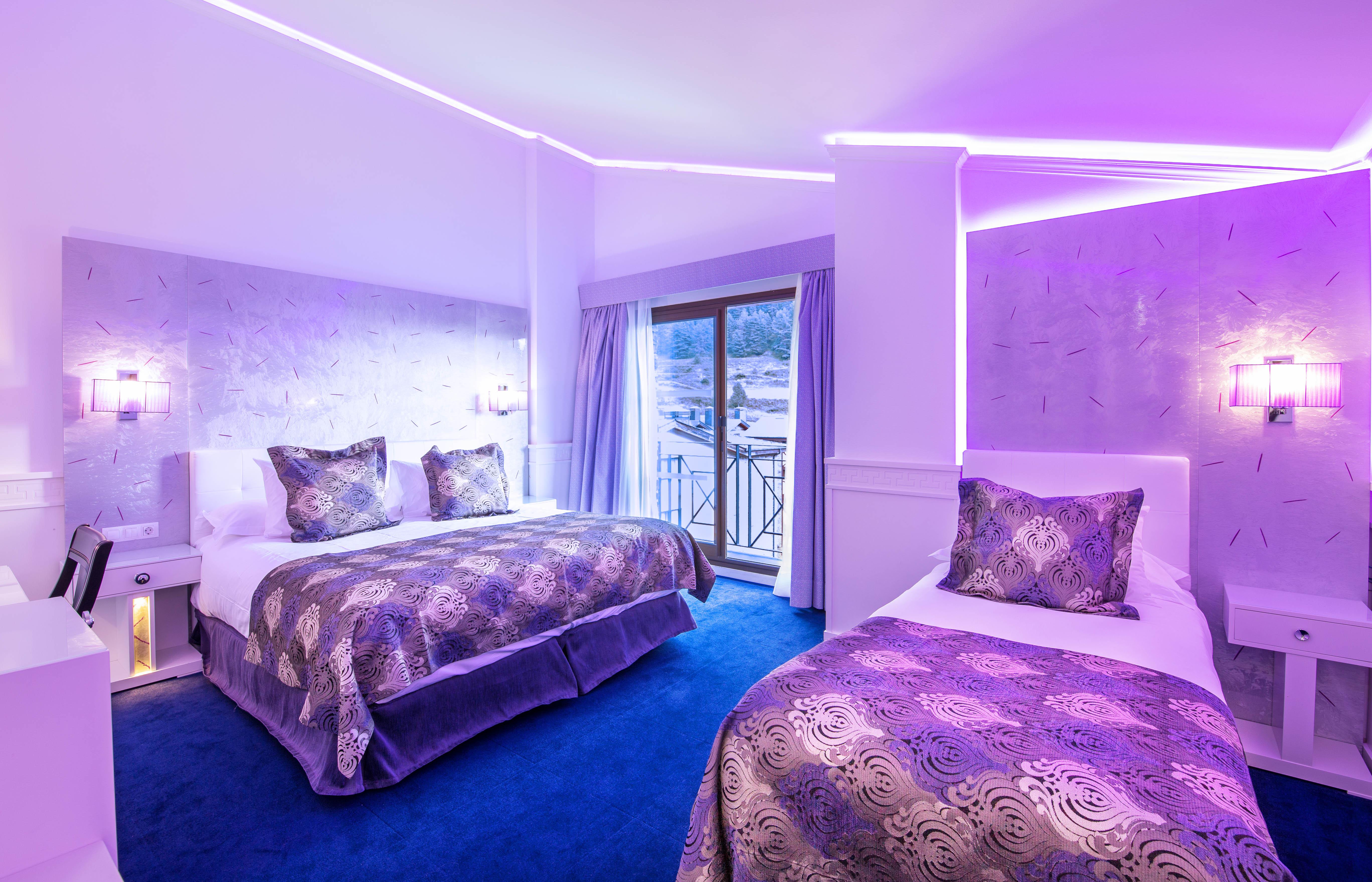 Hotel Princesa Parc Excellence Аринсал Екстериор снимка A room at the Hotel de l'Europe