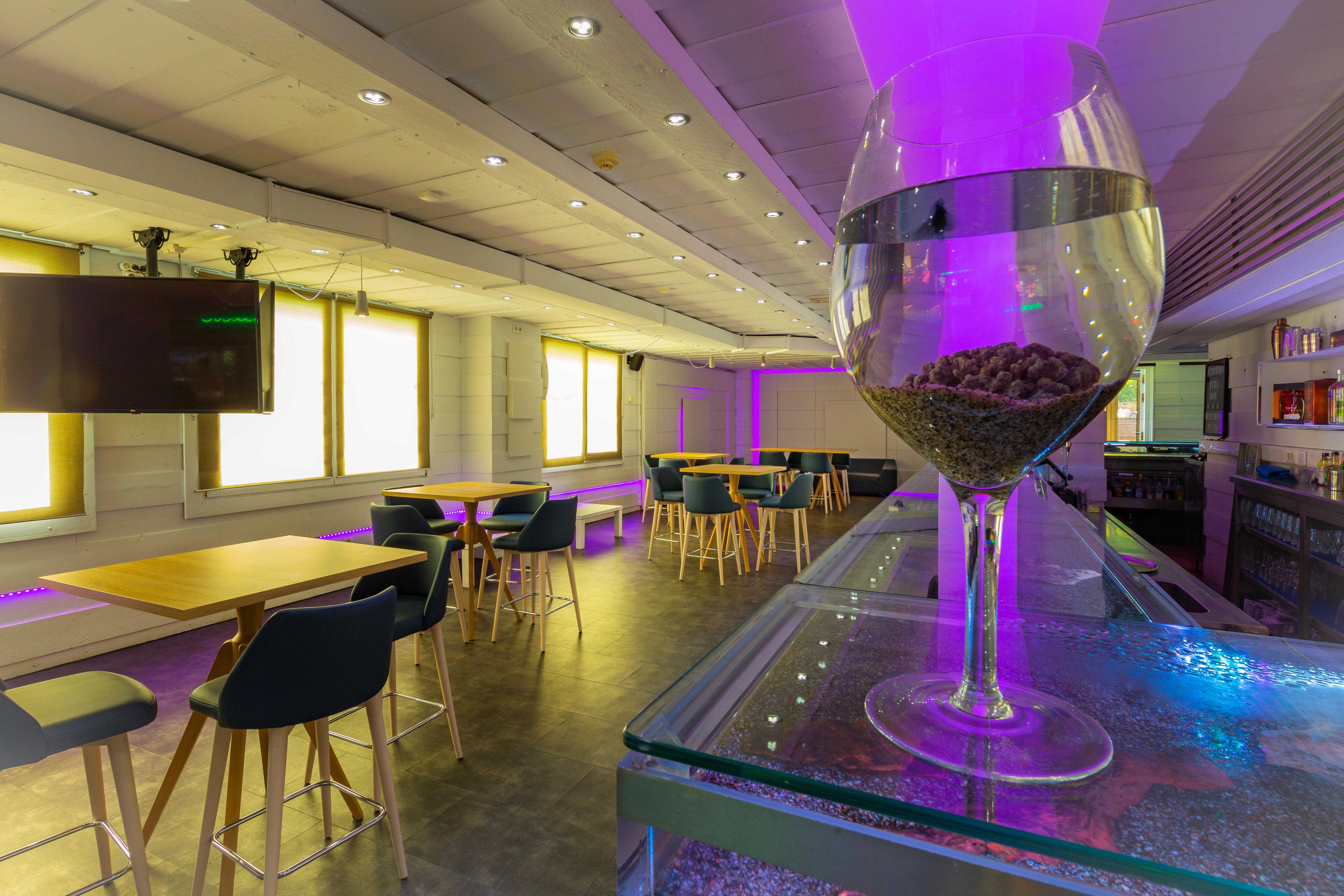 Hotel Princesa Parc Excellence Аринсал Екстериор снимка The bar at the 10th floor