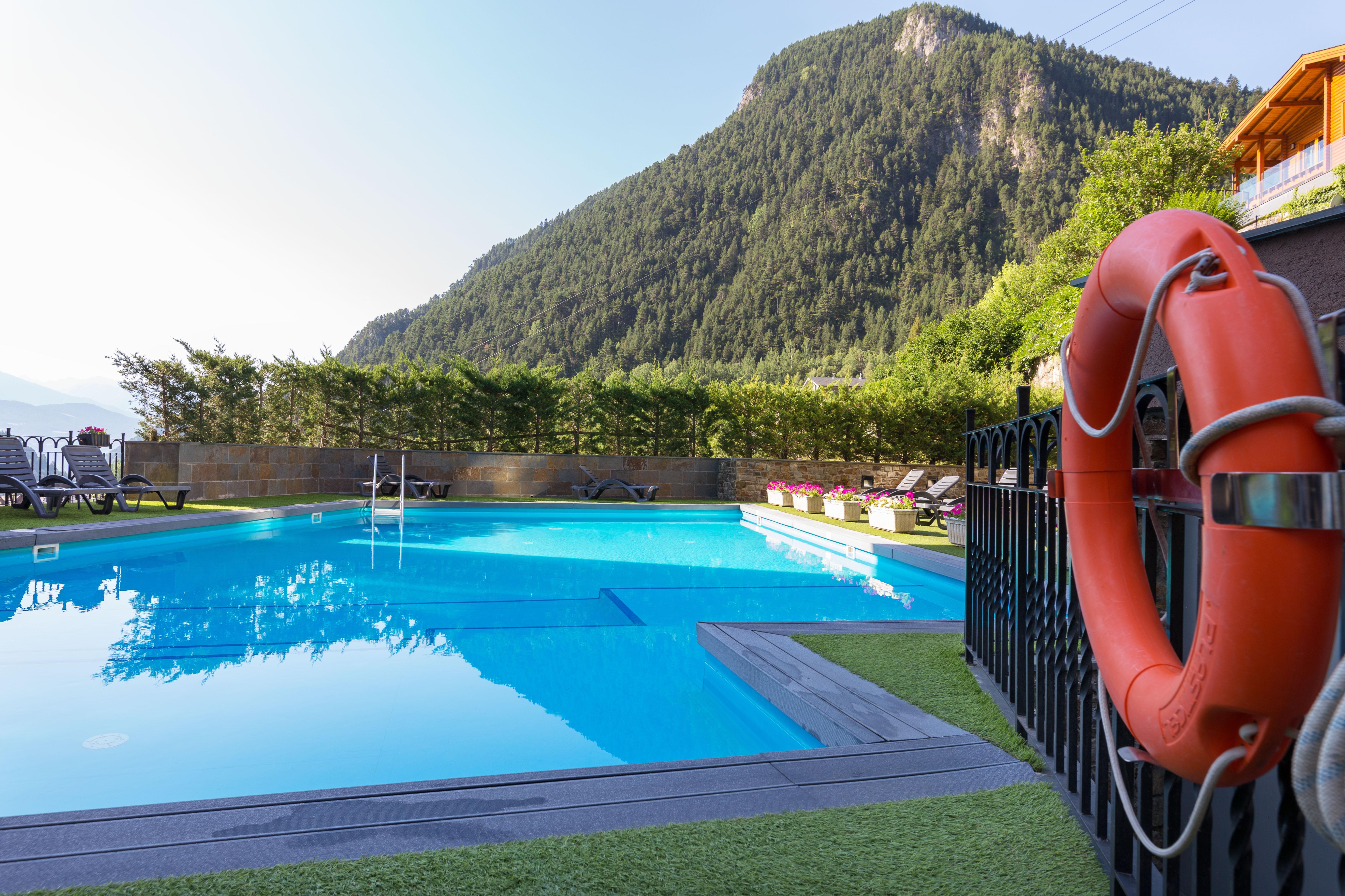 Hotel Princesa Parc Excellence Аринсал Екстериор снимка The swimming pool at the hotel