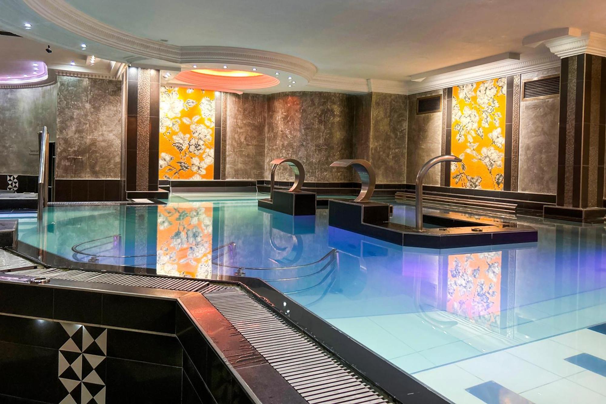 Hotel Princesa Parc Excellence Аринсал Екстериор снимка The pool at the spa
