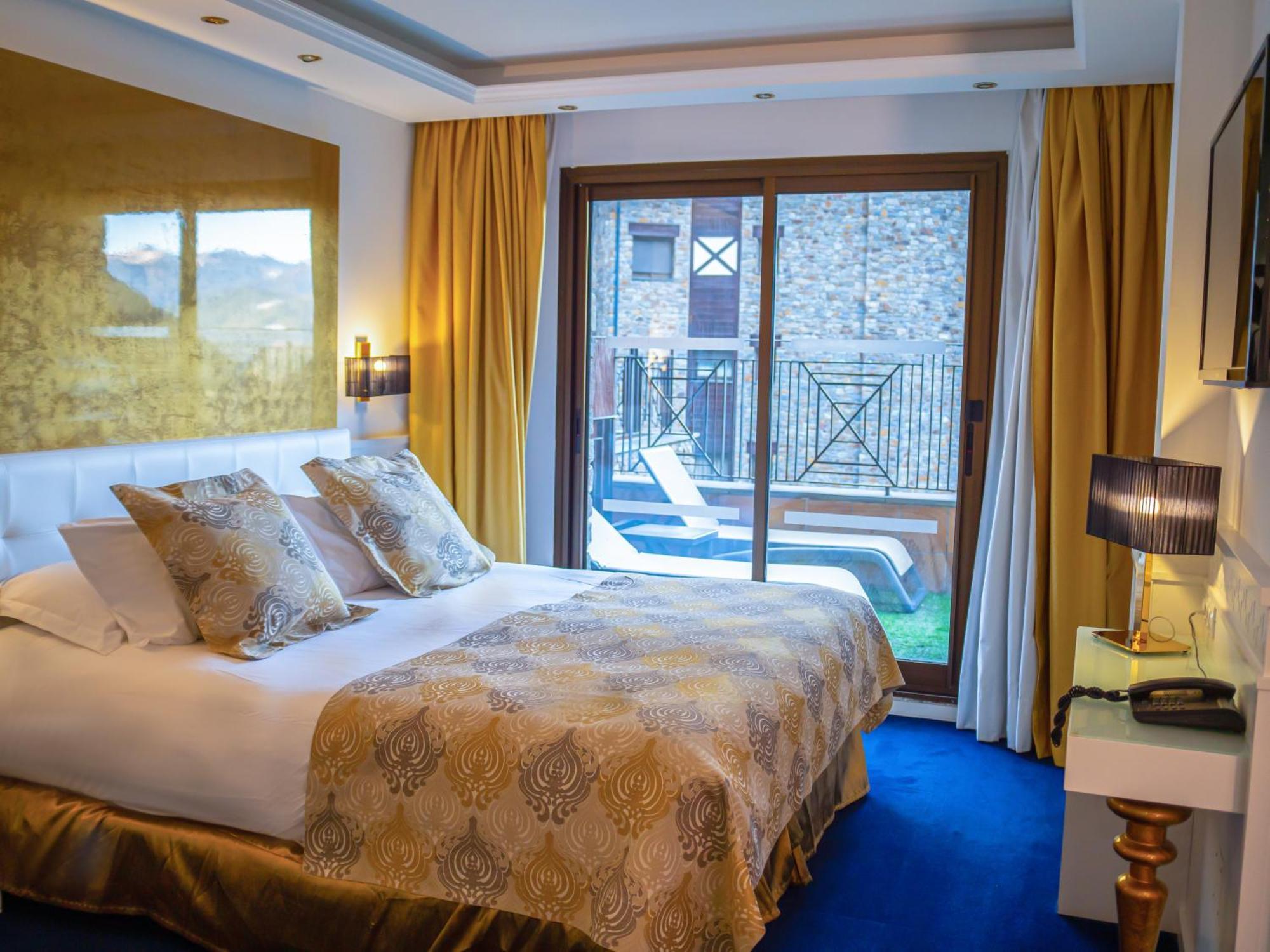 Hotel Princesa Parc Excellence Аринсал Екстериор снимка A room at the hotel
